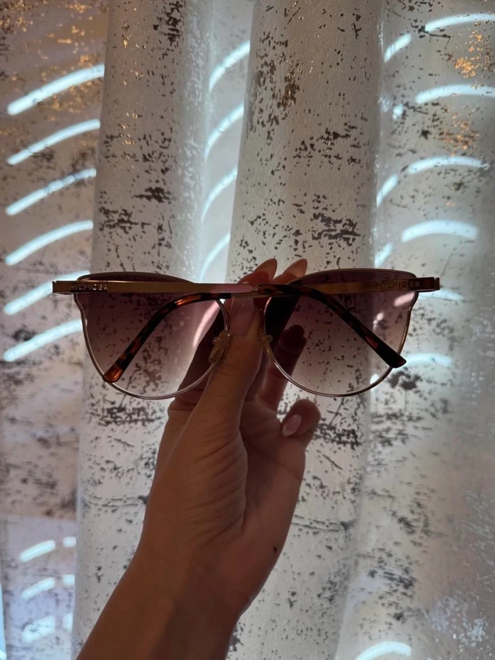 Tommy Hilfiger Gold Frame Sunglasses with Pink Gradient Lenses